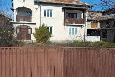 Casa la curte de vanzare Arges - 1