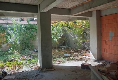 Vand bloc locuinte colective la rosu, stradal – Șos. Chitilei - 14