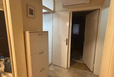 Inchiriez apartament 3 camere Complex 500 e - 1