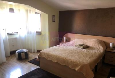 Casă individuală cu 5 camere cu Canalizare în Central - 7