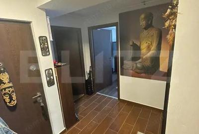 Apartament cu 3 camere, 2 bai, spatios si luminat, zona Tractorul - 2