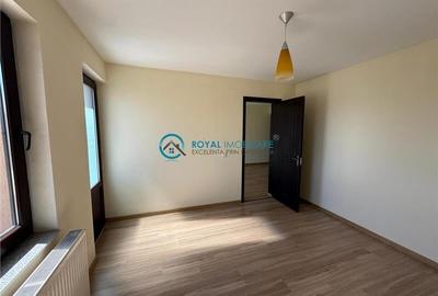 Royal Imobiliare - Vanzare Vila zona Targsoru Vechi, sat Zahanaua - 18