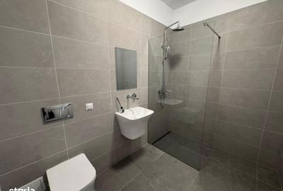 Casă cu 5 camere cu Teren 33 Mp în Central - 10