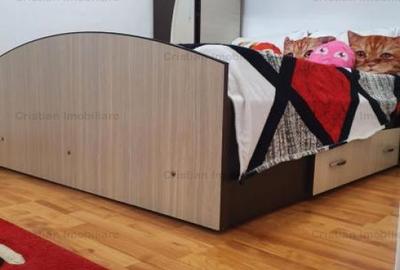 Casă cu 3 camere cu Canalizare în Apollo - 2