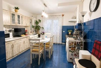 Apartament cu 3 camere în Central - 2
