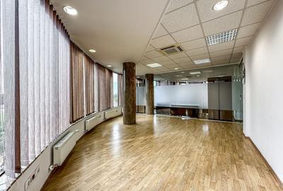 Închiriere spațiu de birouri premium în centru Arad - 4