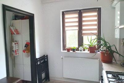Apartament 3 Camere Ultracentral ,etaj 1 , garaj si boxa - 2