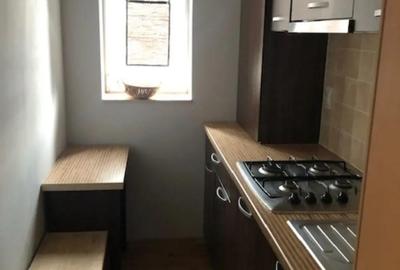 Garsonieră în Aradului