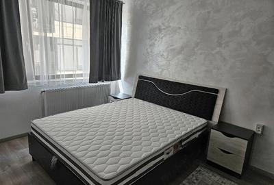 Apartament cu 2 camere decomandat în Central - 4
