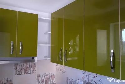 Apartament cu 3 camere semidecomandat în Central - 6