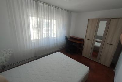 Apartament cu 2 camere semidecomandat în Șagului