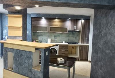 Apartament cu 3 camere decomandat în Piața Centrală - 5