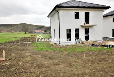 Casa 4 camere la asfalt 150 mp,500 mp teren 0% comision - 3