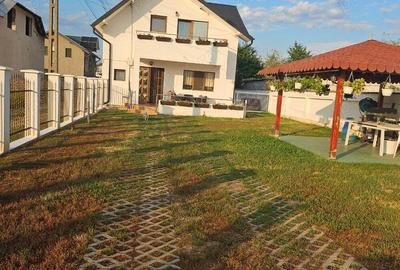 Casa de vanzare - 1