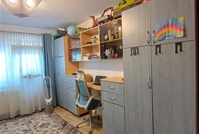 Apartament  decomandat renovat 56 mp utili Str Oncesti - 5