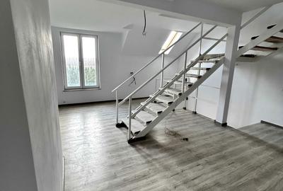 Casă cu 4 camere în Central - 3