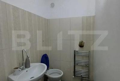 Spatiu comercial/birouri de inchiriat, zona Micro III - 3