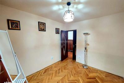 Apartament cu 4 camere decomandat în Crâng - 1