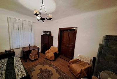Casă cu 5 camere cu Teren 1800 Mp în Cosâmbești - 8