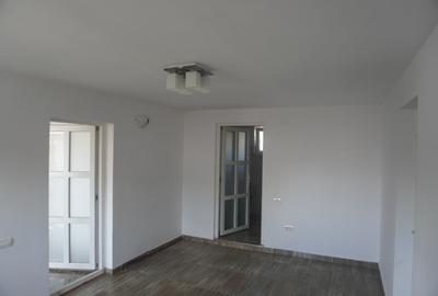 Casă individuală cu 8 camere cu Canalizare în Snagov - 19