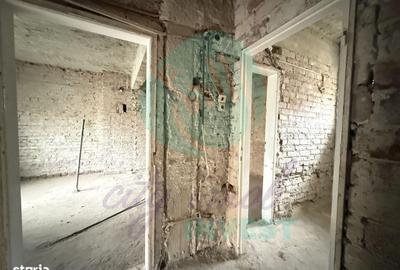 Casă cu 3 camere cu Canalizare în Vatra Luminoasă - 1