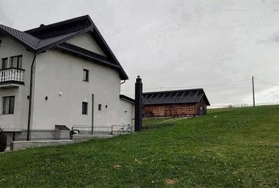 Casă cu 5 camere în Podu Coșnei - 4