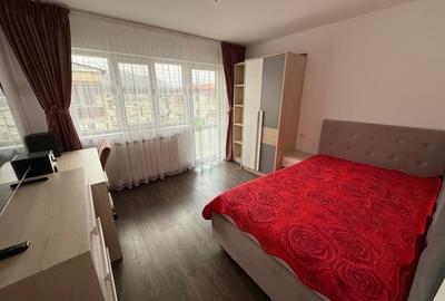 Apartament cu 3 camere decomandat, mobilat în Central - 4