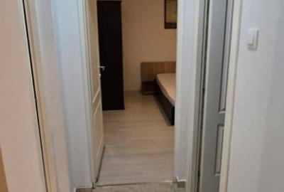 Apartament decomandat în Drumul Taberei