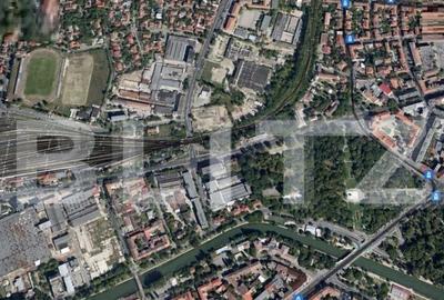 Cladire istorica cu suprafa?a utila de 1500 mp ?i tere - 1