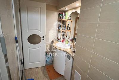 Apartament 4 camere, ultracentral zona CEC - 10