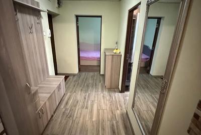 Apartament cu 3 camere semidecomandat în Central - 5