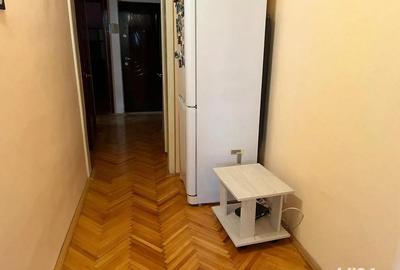 Inchiriez apartament cu 3 camere - 1