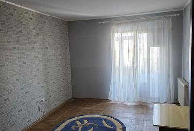 Apartament cu 2 camere decomandat în Central - 4