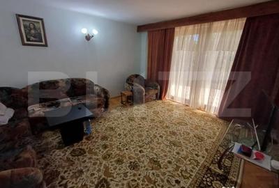 Casă cu 6 camere cu Teren 2420 Mp în Debarcader - 5