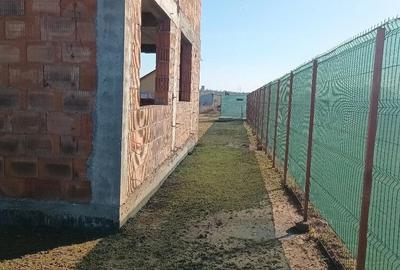 Casă cu 4 camere cu Teren 550 Mp în Central - 2