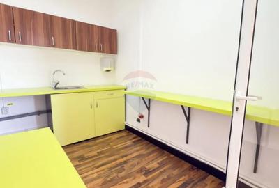 Spațiu comercial, de 117 mp, în Central - 1