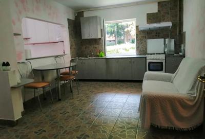 Vând apartament 2 camere in bloc cu 4 nivele - 3