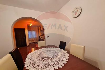 Casa cu 6 camere de vanzare in zona de munte - 9