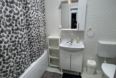 Apartament 2 camere, cf 1 dec, etaj 7/9, Bulevardul Bucuresti - 4