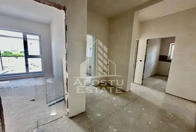 Apartament cu 2 camere, etaj intermediar, decomandat, Giroc - 1