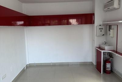 Spațiu comercial, de 50 mp, în Mazepa 1 - 1