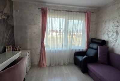 Casă cu 4 camere cu Teren 175 Mp în Micești - 6