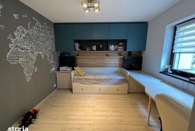 Apartament cu 4 camere în Central