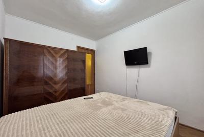 Apartament cu 3 camere decomandat, mobilat în Central - 4