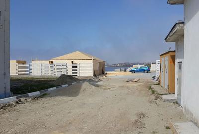 Spațiu comercial, în Sud - 2