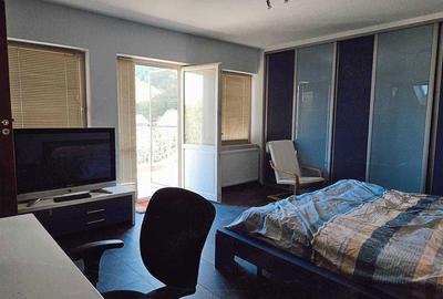 Casă cu 4 camere cu Teren 500 Mp în Cisnădioara - 4