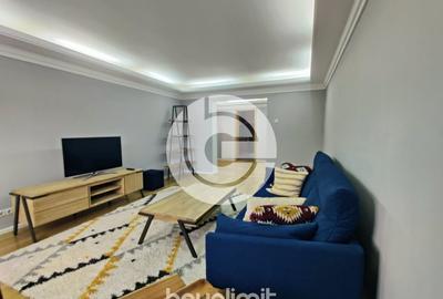 Apartament cu 3 camere decomandat, mobilat în Central