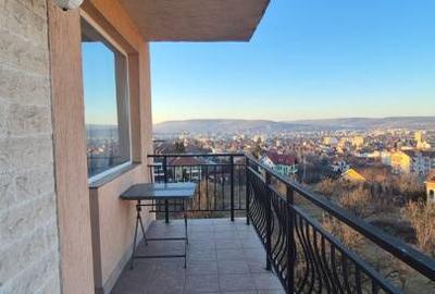 Apartament cu 2 camere semidecomandat, mobilat în Bună Ziua
