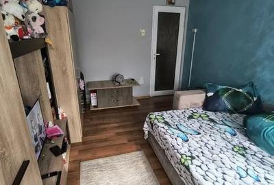 Garsonieră decomandată, mobilată în Viziru 1 - 2