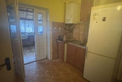 Casă cu 4 camere în Grădiște